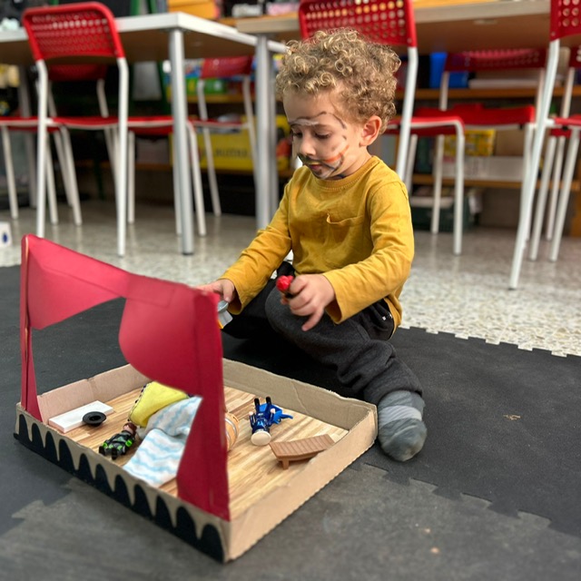 Espai teatre petits Nov 23 2